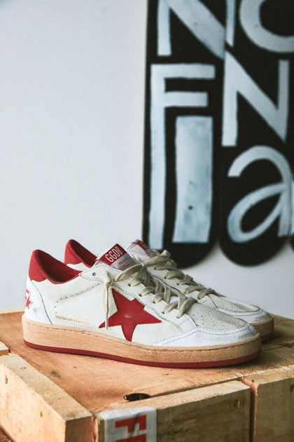 GOLDEN GOOSE