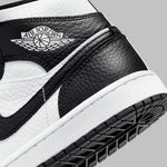 Jordan 1 Mid SE Split